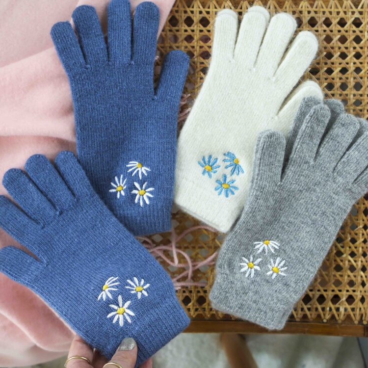 StephieAnn Daisy cashmere gloves